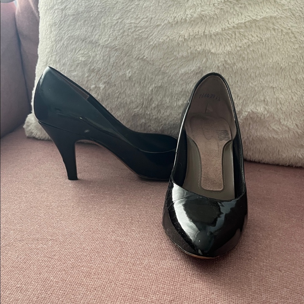 Elegant Black Heels
